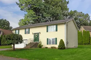 11 Dale St, East Longmeadow, MA 01028 - Photo 1
