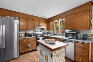 3835 Chestnut Hill Ave, Athol, MA 01331 - Photo 14
