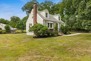 247 Union St, Norwood, MA 02062 - Photo 2