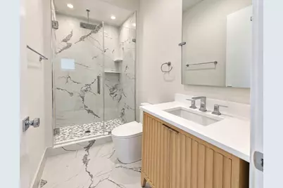 804 East 7th Street #304, Boston, MA 02127 - Photo 10