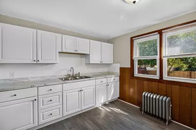 69 Crystal Ave, Springfield, MA 01108 - Photo 10
