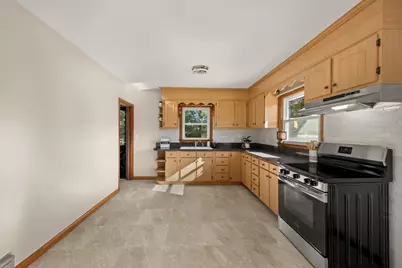 60 Sunhill Road, Taunton, MA 02780 - Photo 12
