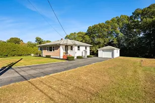 60 Sunhill Rd, Taunton, MA 02780 - Photo 1