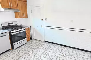 12 Hatherly Rd, Boston, MA 02135 - Photo 8