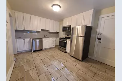 169 Everett St #4, Quincy, MA 02170 - Photo 2