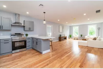 585 Washington Street #206, Quincy, MA 02169 - Photo 2