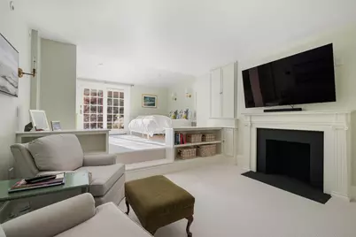 3 Mt Vernon Sq #2, Boston, MA 02108 - Photo 22