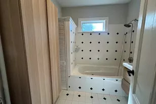 26 Grant St, Boston, MA 02125 - Photo 30