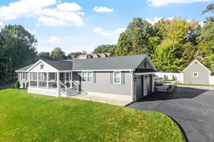 4 Nutting Dr, Leominster, MA 01453 - Photo 2