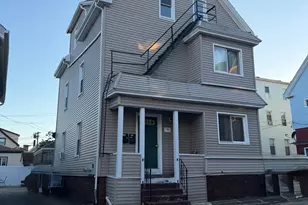 552 Rivet St, New Bedford, MA 02740 - Photo 2
