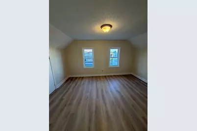 552 Rivet St #3, New Bedford, MA 02740 - Photo 8