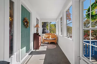 47 Dartmouth St, Worcester, MA 01604 - Photo 28