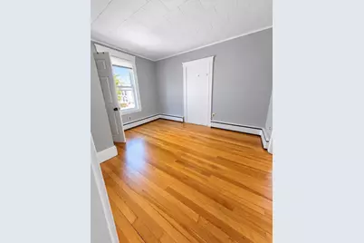12 Lincoln St #2, Haverhill, MA 01830 - Photo 4