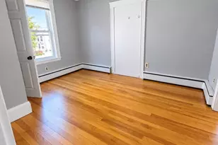 12 Lincoln St, Haverhill, MA 01830 - Photo 4