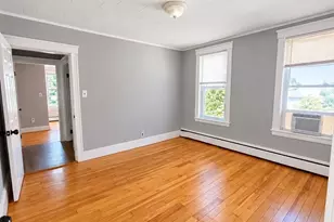 12 Lincoln St, Haverhill, MA 01830 - Photo 12