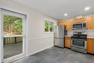 95 Anderer Ln, Boston, MA 02132 - Photo 12