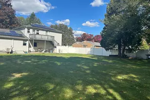 5 Bedford Dr, Grafton, MA 01536 - Photo 24