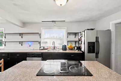 75 Nahant St, Lynn, MA 01902 - Photo 14