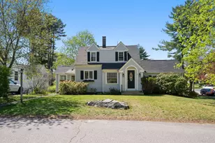17 Dalton, Holbrook, MA 02343 - Photo 2