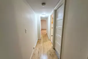 988 Memorial Dr, Cambridge, MA 02138 - Photo 8