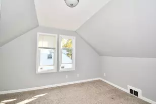 66 Curve St, Springfield, MA 01104 - Photo 22