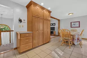 4 Wildwood Terrace, Saugus, MA 01906 - Photo 18
