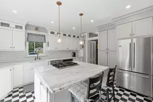 165 Holden St, Worcester, MA 01606 - Photo 10