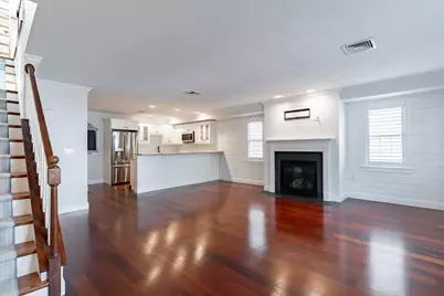 242 Bunker Hill St #2, Boston, MA 02129 - Photo 8