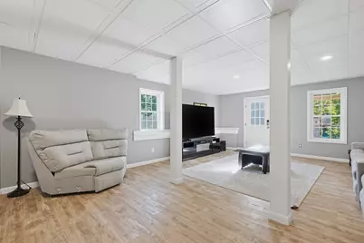 190 Hannah Dr, Northbridge, MA 01588 - Photo 32