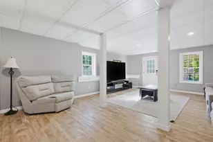 190 Hannah Dr, Northbridge, MA 01588 - Photo 32