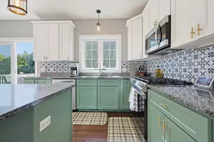190 Hannah Dr, Northbridge, MA 01588 - Photo 14
