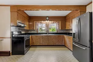 24 Faulkner Ave, Wilmington, MA 01887 - Photo 2