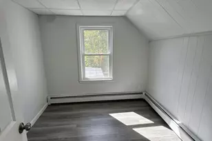 347 Lancaster St, Leominster, MA 01453 - Photo 8