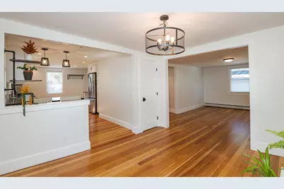 4 Pleasant St, Ipswich, MA 01938 - Photo 12