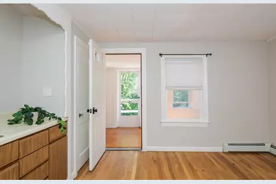 4 Pleasant St, Ipswich, MA 01938 - Photo 36