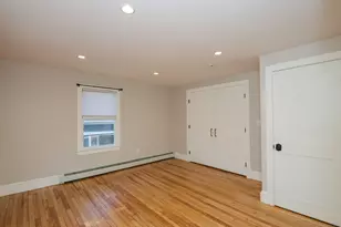 4 Pleasant St, Ipswich, MA 01938 - Photo 32