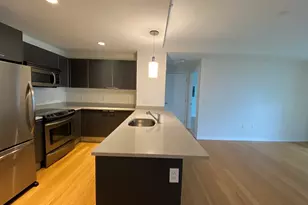 2 Earhart, Cambridge, MA 02141 - Photo 2