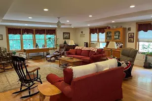 77 Newton, Greenfield, MA 01301 - Photo 4