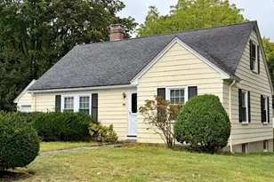66 Pilgrim Rd, Needham, MA 02492 - Photo 2