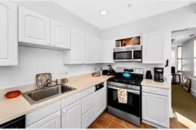 254-6 Main Street #2, Boston, MA 02129 - Photo 6
