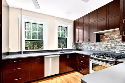 31 Linnaean St #2, Cambridge, MA 02138 - Photo 26