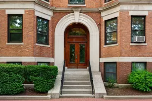 31 Linnaean St, Cambridge, MA 02138 - Photo 1