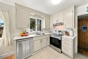 6 Alice St, Revere, MA 02151 - Photo 16
