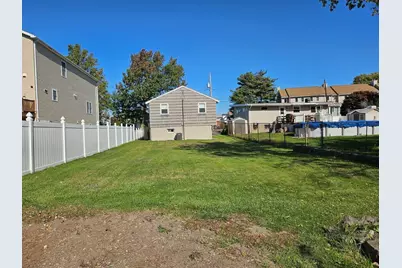 75 Standish Rd, Revere, MA 02151 - Photo 26