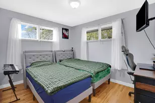 94 Cora Ave, Chicopee, MA 01013 - Photo 26