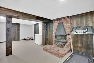 94 Cora Ave, Chicopee, MA 01013 - Photo 38
