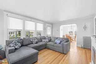 419 Hillside Ave, Holyoke, MA 01040 - Photo 14