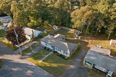 19 Joe Lincoln Rd, Harwich, MA 02671 - Photo 2