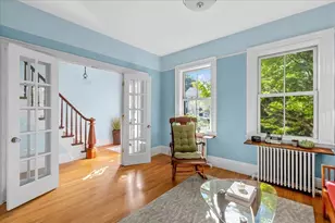 87 Rockland Pl, Newton, MA 02464 - Photo 4