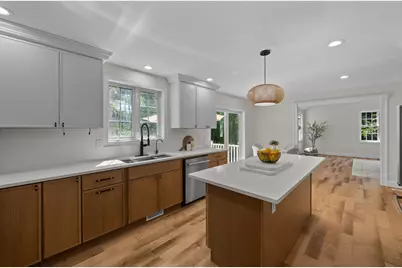 128 Memorial Dr #128, Shrewsbury, MA 01545 - Photo 4